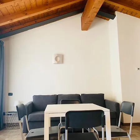 Casa Cleopatra * Bergamo