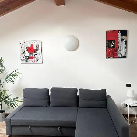 Casa Cleopatra * Bergamo